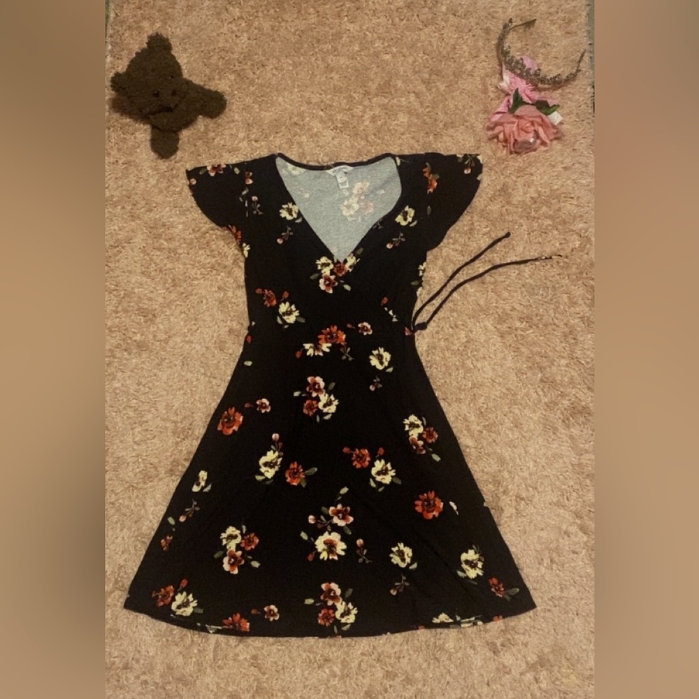 Arizona Jean Company Black Floral Mini Dress